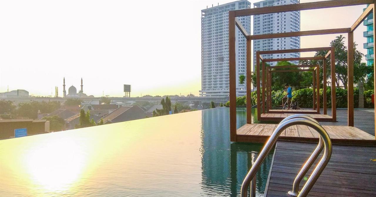 Cozy Grand Kamala Lagoon By Travelio * Bekasi
